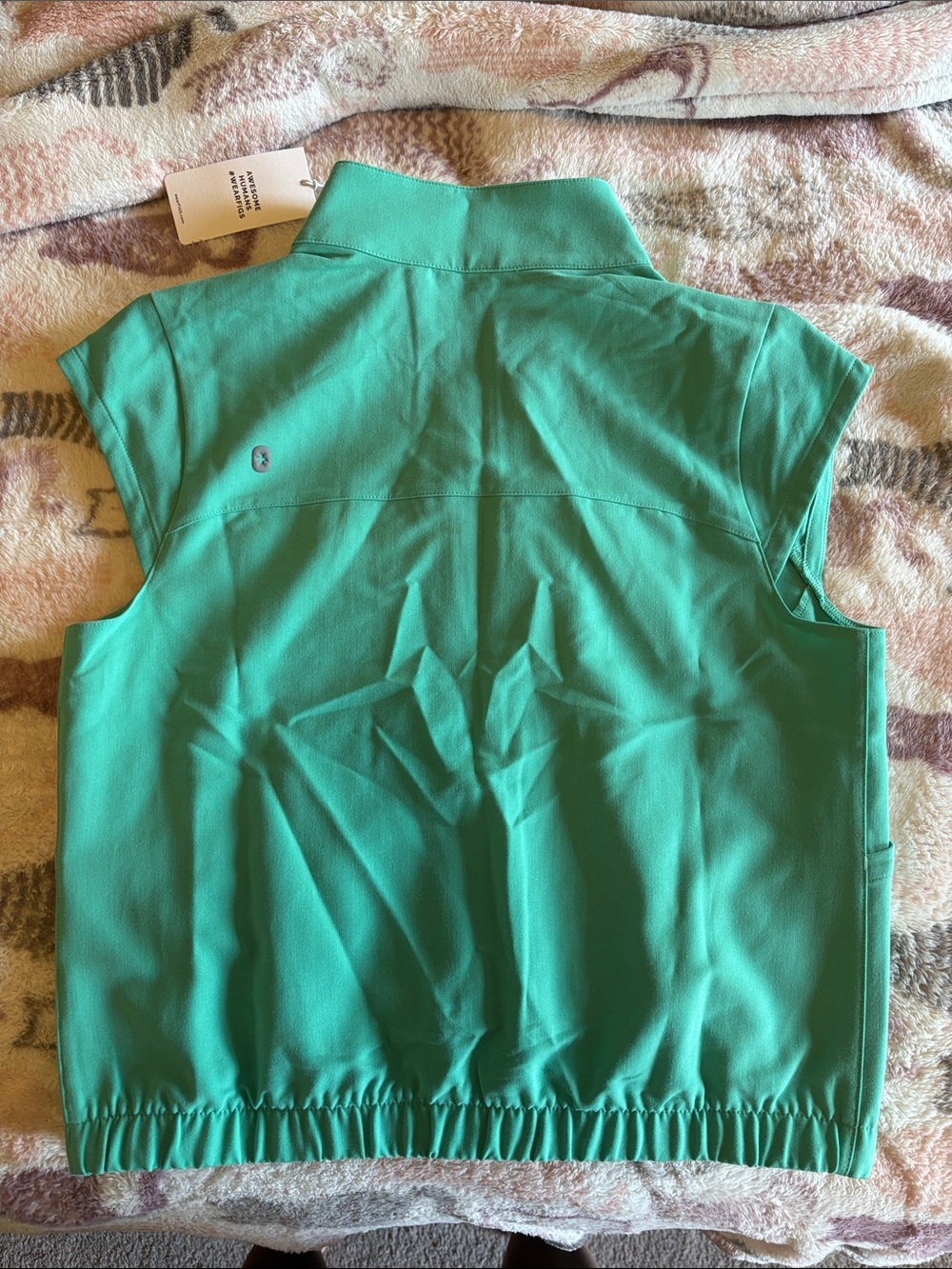 Figs scrub top - Picture 4 of 4